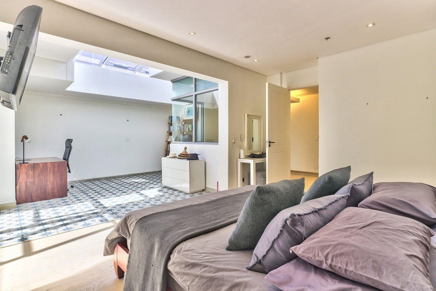 2 Bedroom Property for Sale in Cape Town City Centre Western Cape